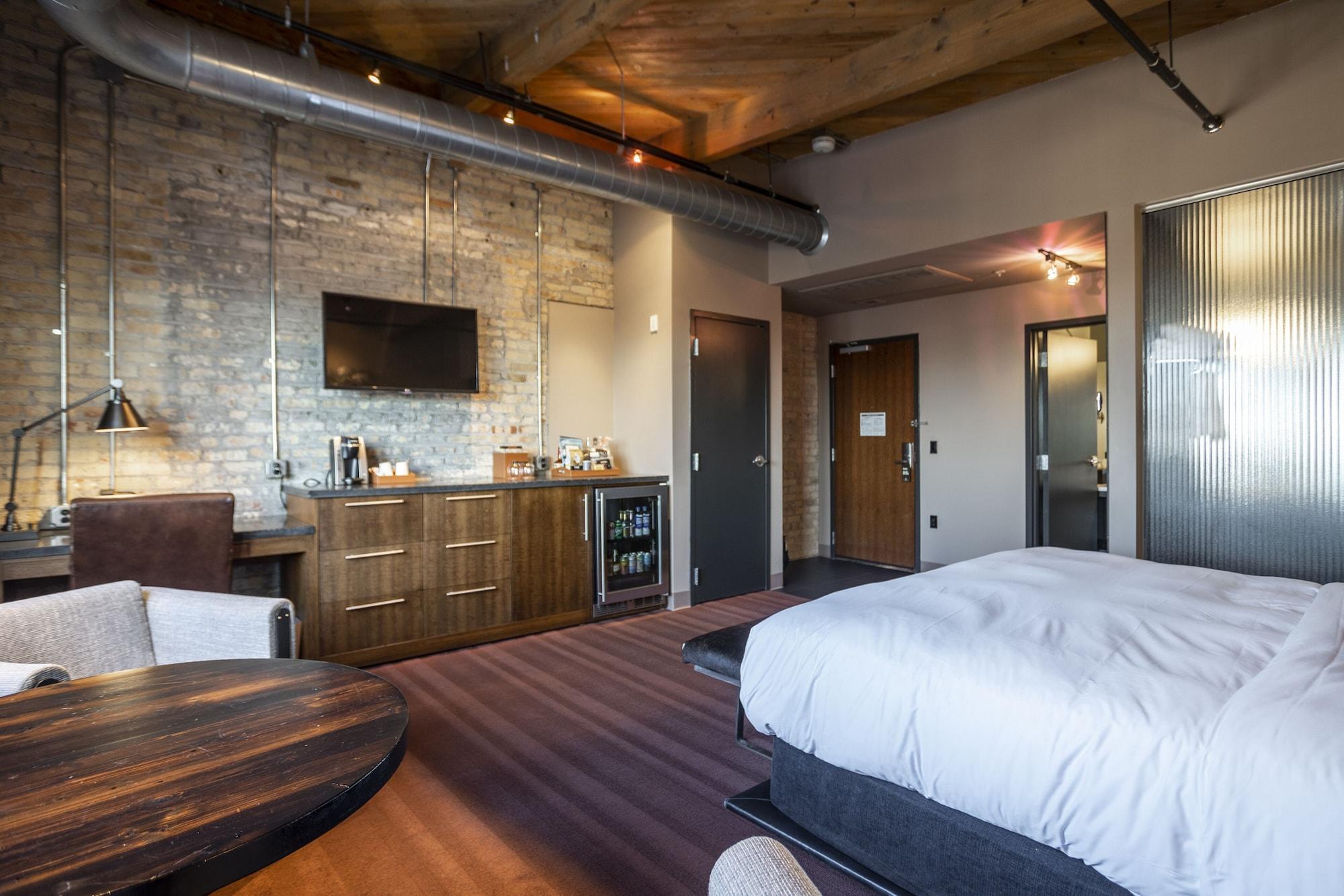 The Iron Horse Hotel (Adults Only) Milwaukee Bagian luar foto